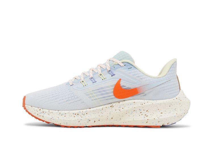 Nike Wmns Air Zoom Pegasus 39 'Light Thistle Safety Orange'