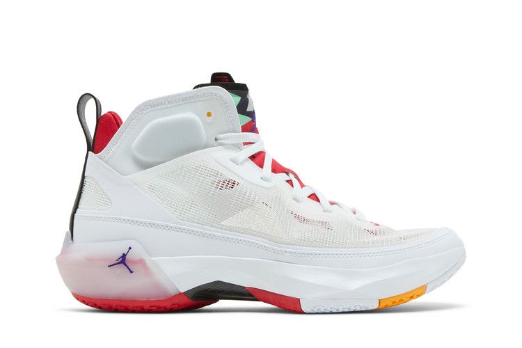Air Jordan 37 'Hare'