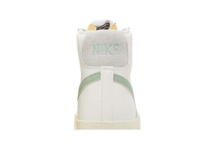 Nike Blazer Mid '77 Premium 'Certified Fresh - Sail Enamel Green'
