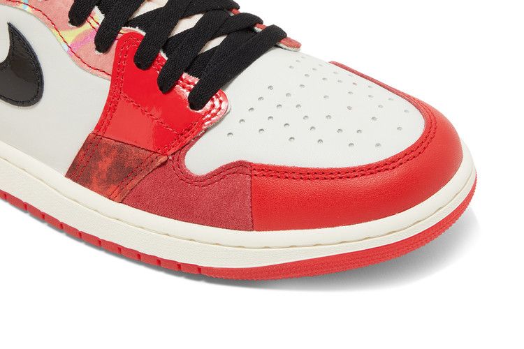 Marvel x Air Jordan 1 Retro High OG 'Next Chapter'