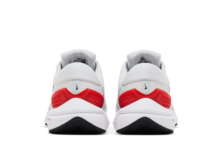 Nike Air Zoom Vomero 16 'Photon Dust Light Crimson'