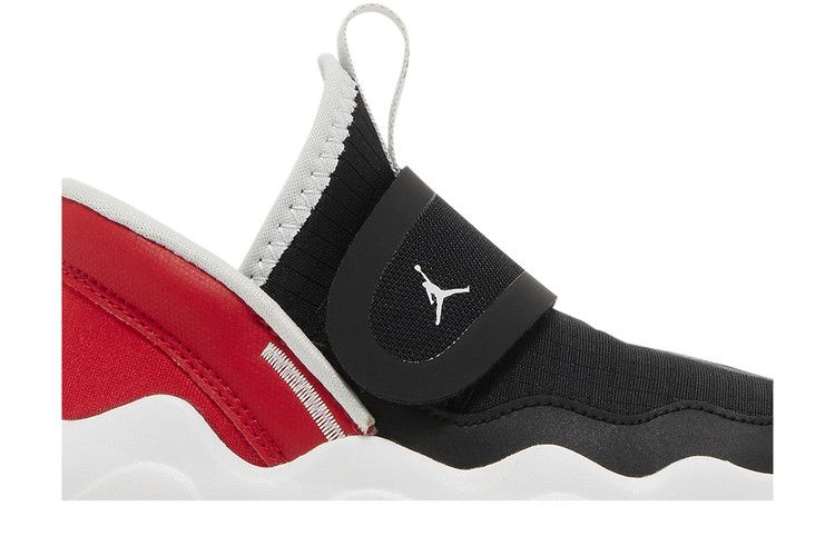 Air Jordan 23/7 TD 'Bloodline'