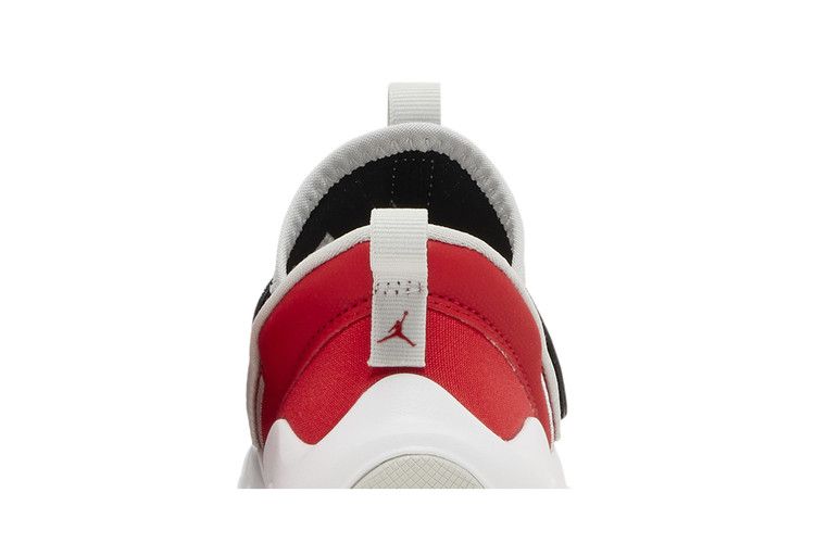 Air Jordan 23/7 TD 'Bloodline'