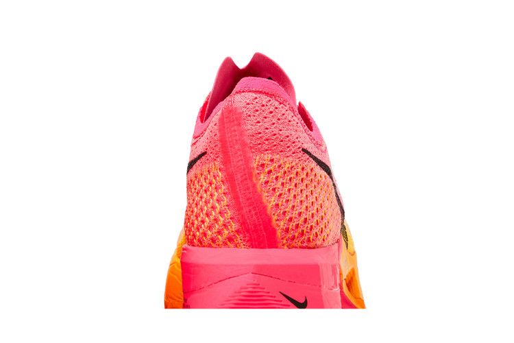 Nike ZoomX VaporFly Next% 3 'Hyper Pink'