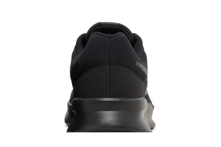 Nike Run Swift 3 'Triple Black'