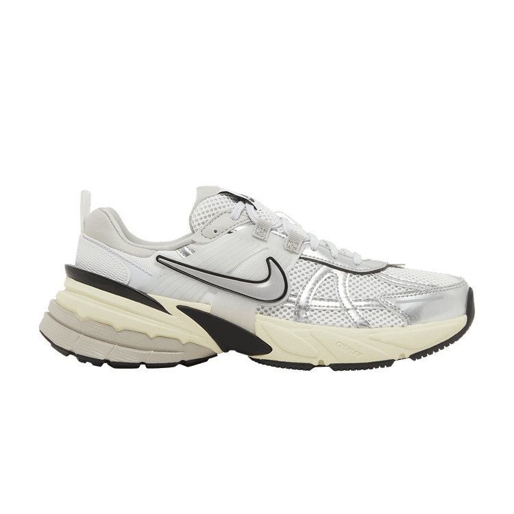 Nike Wmns V2K Run 'Summit White' — Summit White/Pure Platinum/Light Iron Ore/Metallic Silver