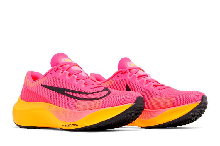 Nike Zoom Fly 5 'Hyper Pink'