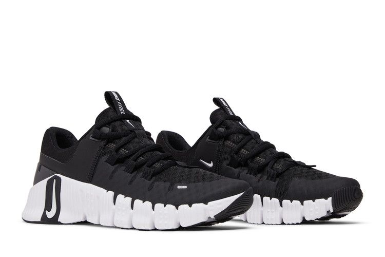 Nike Wmns Free Metcon 5 'Black Anthracite' — Black/Anthracite/White