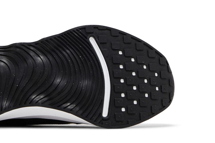 Nike Motiva 'Black Anthracite' — Black/Anthracite/White/Black