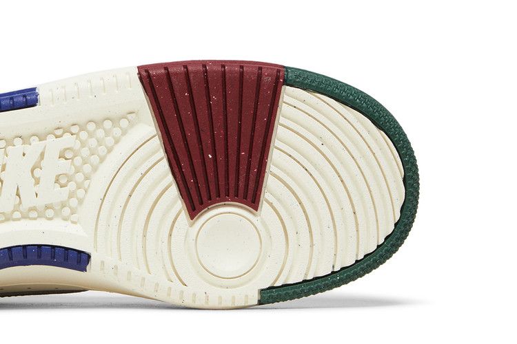 Nike Wmns Gamma Force 'Sail Red Fir'