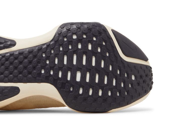 Nike ZoomX Invincible Run Flyknit 3 'Light Cream'