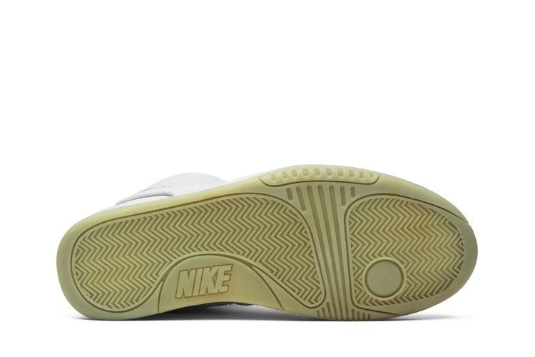 Nike Air Yeezy 2 NRG 'Pure Platinum'