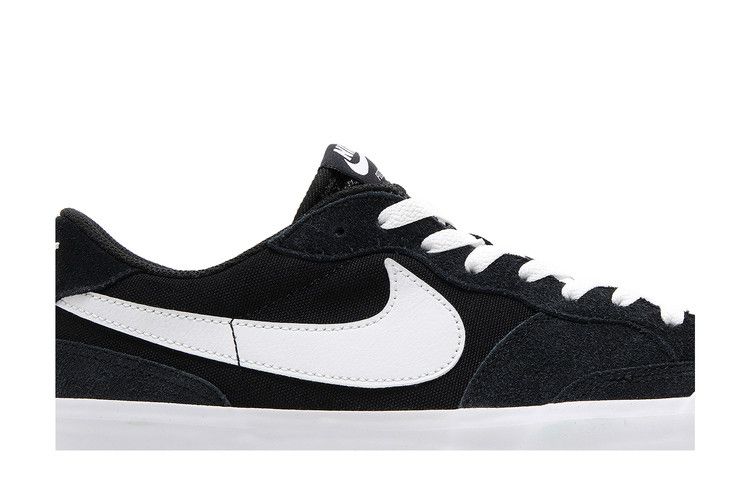 Nike Wmns Zoom Pogo Plus SB 'Black White'
