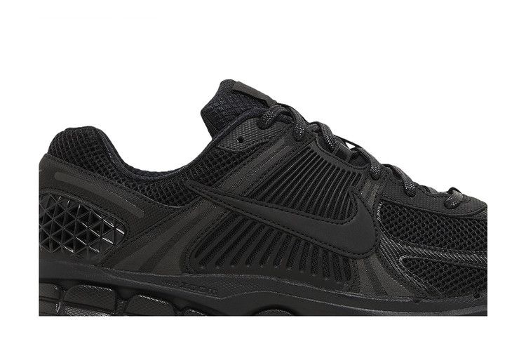 Nike Air Zoom Vomero 5 'Triple Black'