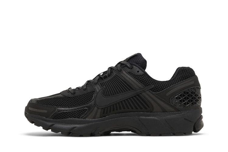 Nike Air Zoom Vomero 5 'Triple Black'