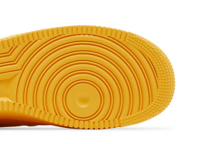 Nike Air Force 1 '07 Pro-Tech 'University Gold'