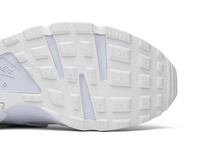 Nike Air Huarache 'All White'