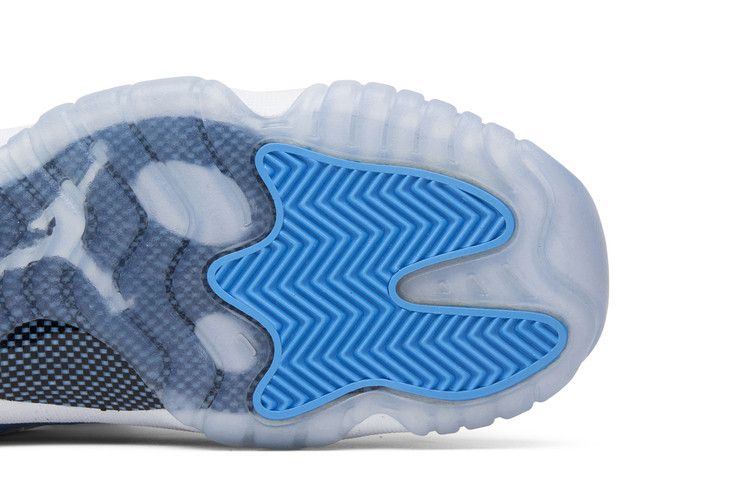 Air Jordan 11 Retro Low GS 'UNC' 2017