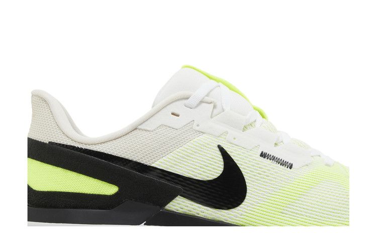 Nike Air Zoom Structure 25 'White Volt'
