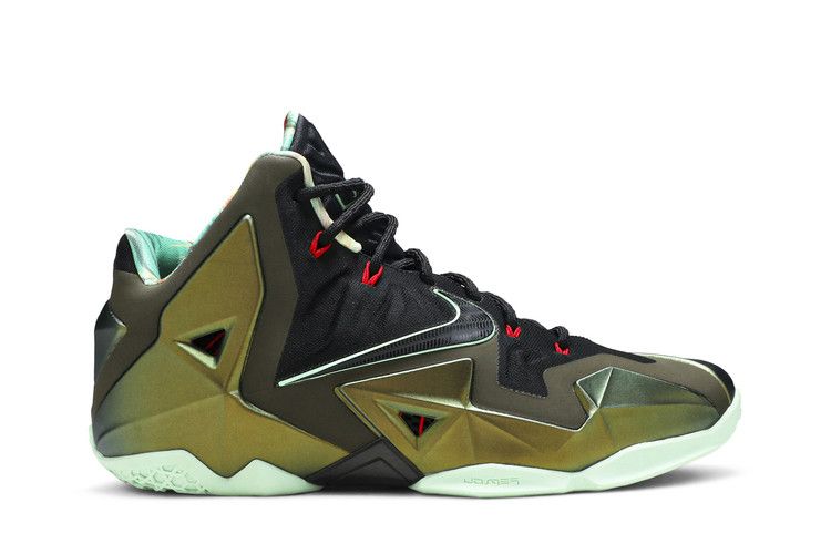 Nike LeBron 11 'King's Pride'