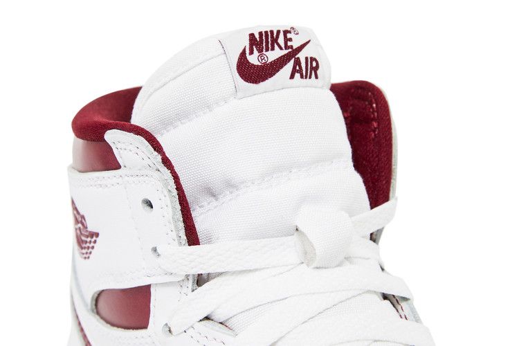 Air Jordan 1 Retro High '85 OG 'Metallic Burgundy'