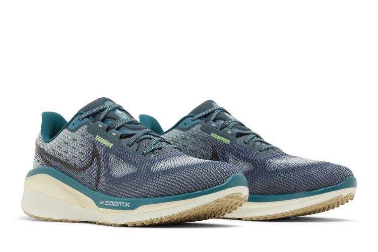 Nike Vomero 17 'Deep Jungle'