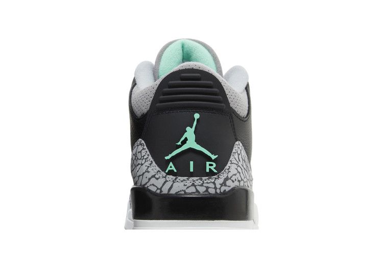 Air Jordan 3 Retro 'Green Glow'