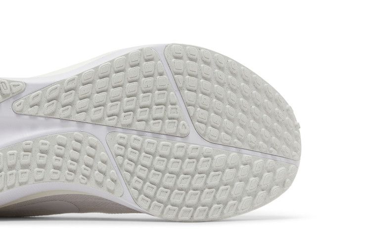 Nike Vomero 17 'White Platinum Tint'