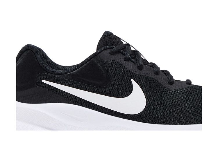 Nike Revolution 7 'Black White'