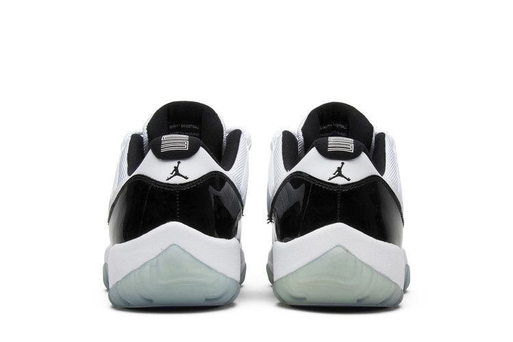 Air Jordan 11 Retro Low 'Concord'