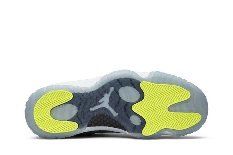 Air Jordan 11 Retro Low 'Snake'