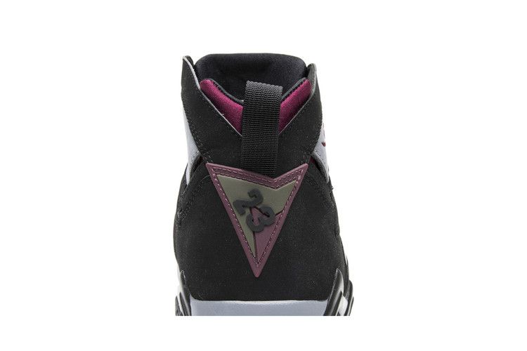 Air Jordan 7 Retro 'Bordeaux' 2011