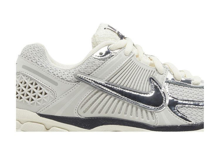 Nike Air Zoom Vomero 5 'Chrome'