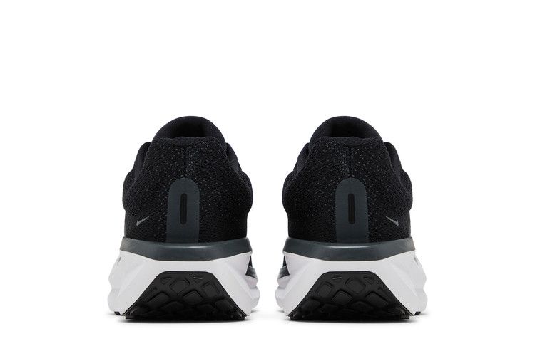 Nike Air Winflo 11 'Black White'