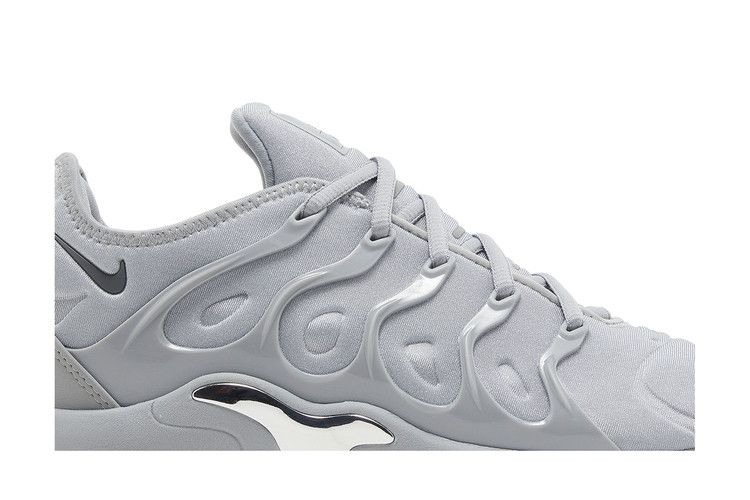 Nike Air VaporMax Plus 'Wolf Grey' 2024