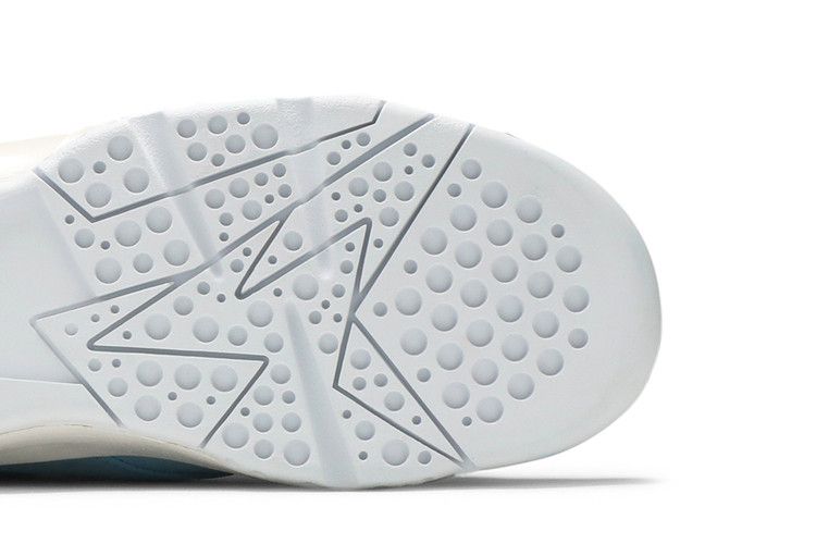 Air Jordan 7 Retro GS 'Pantone'