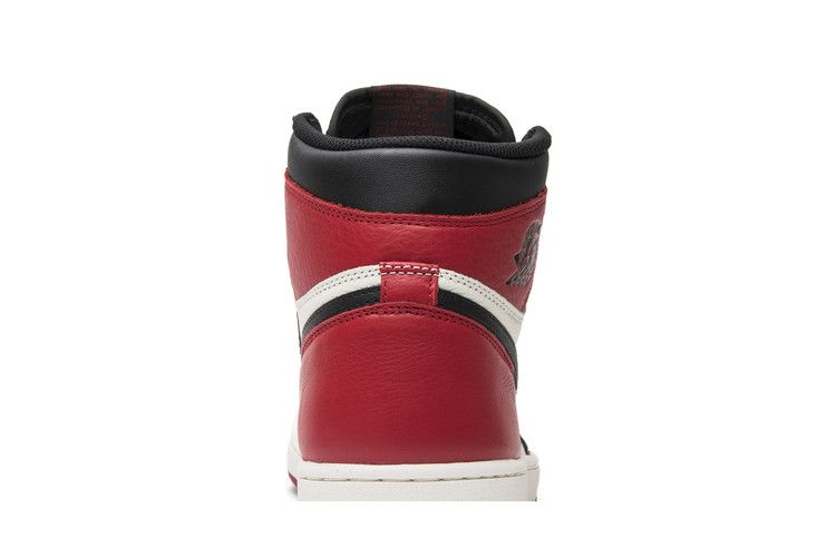 Air Jordan 1 Retro High OG 'Bred Toe'