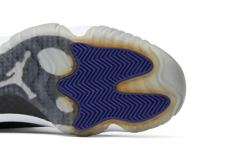 Air Jordan 11 Retro 'Concord' 2011