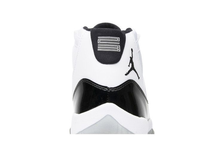 Air Jordan 11 Retro 'Concord' 2011