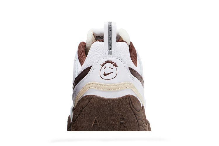 Travis Scott x Nike Zoom Field Jaxx 'Light Chocolate'