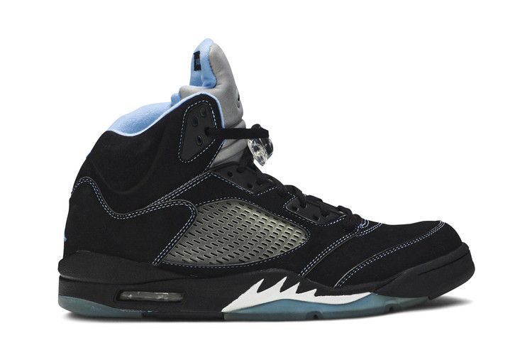 Air Jordan 5 Retro LS 'UNC'