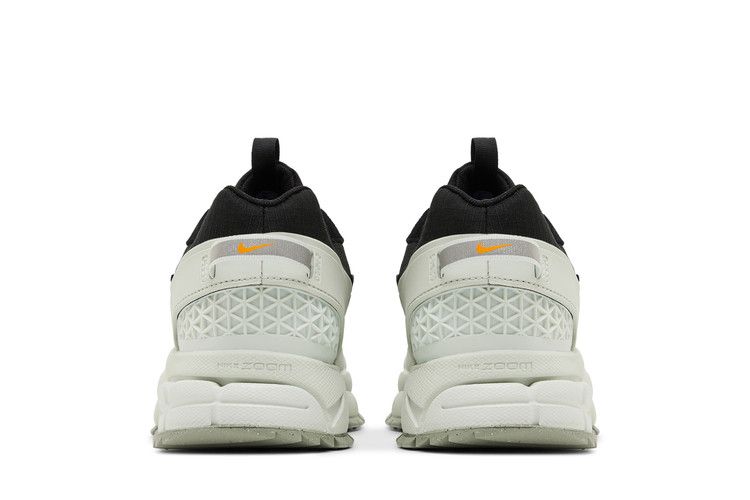 Nike Zoom Vomero Roam 'Black Light Silver'