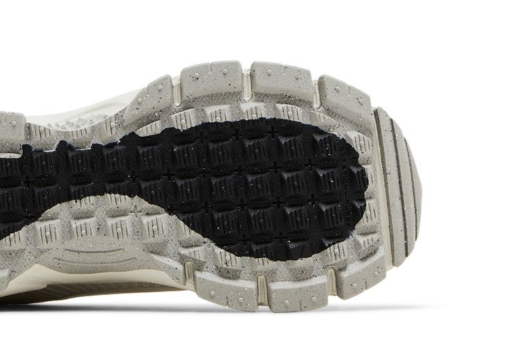 Nike Zoom Vomero Roam 'Summit White'