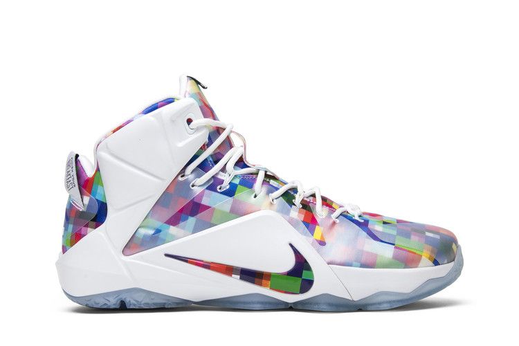 Nike LeBron 12 EXT 'Prism'