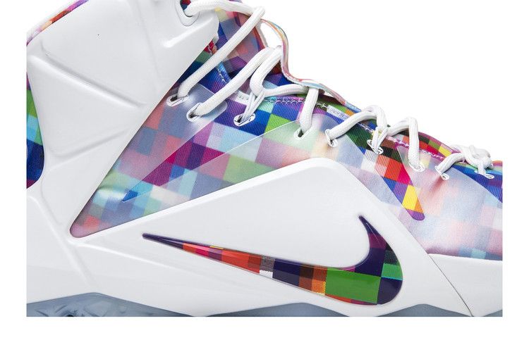 Nike LeBron 12 EXT 'Prism'