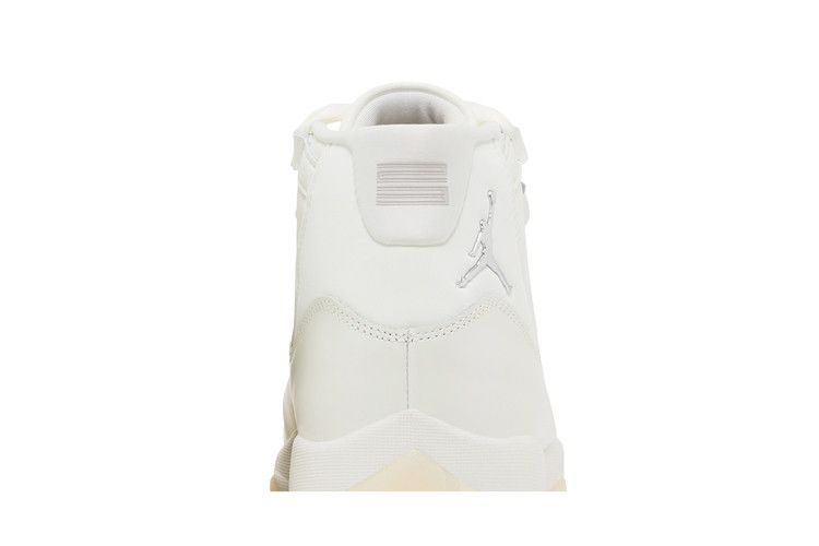 Wmns Air Jordan 11 Retro 'Pearl / Grand Finale'