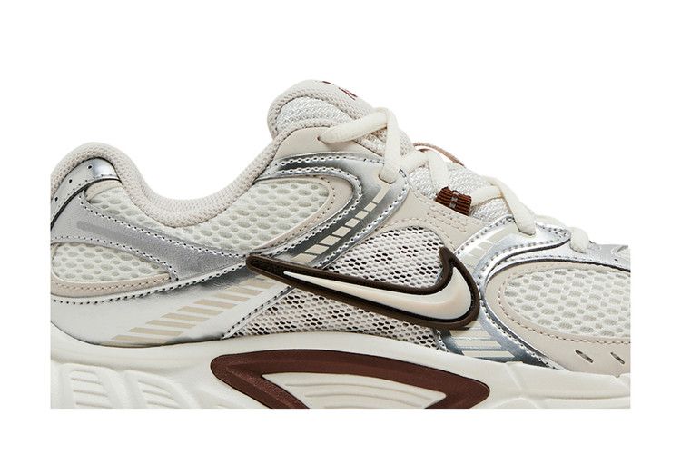 Nike Wmns V5 RNR 'Sail Fauna Brown'