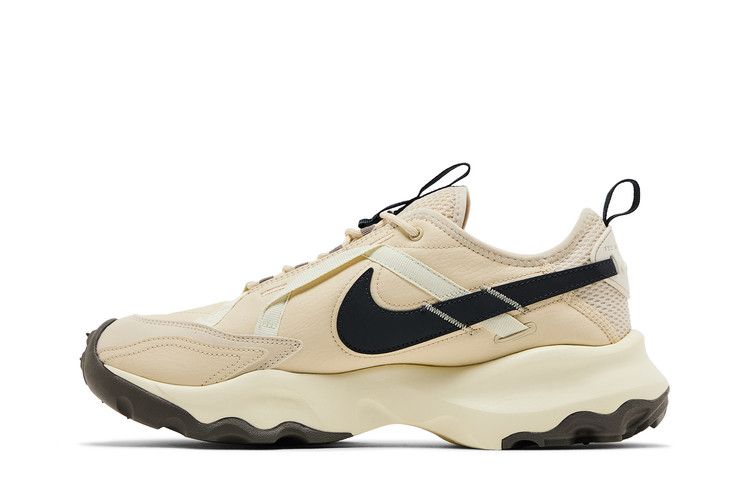 Nike Wmns TC 7900 'Beach Off Noir'