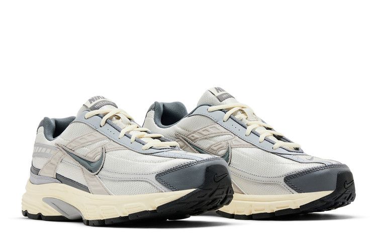 Nike Initiator 'Light Bone Metallic Silver'