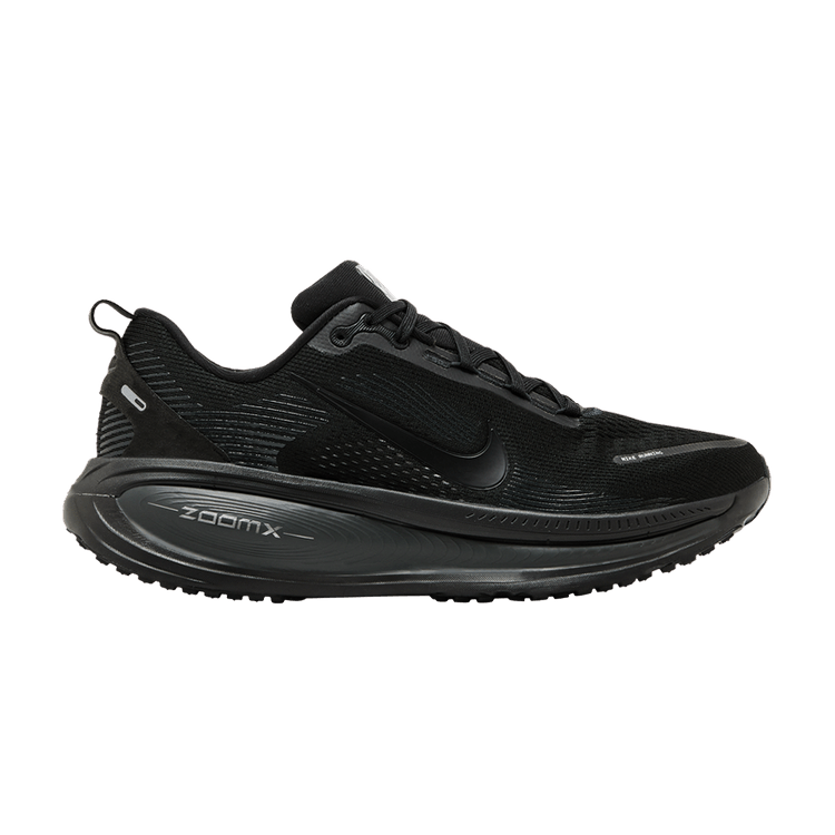 Nike Vomero 18 'Triple Black'
